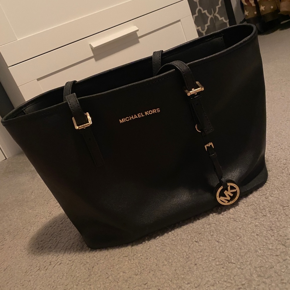 Michaels Kors Purse